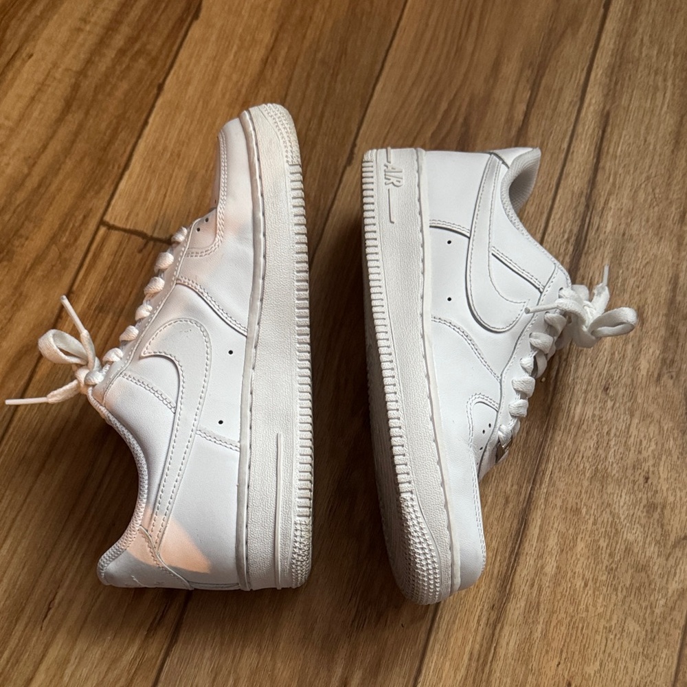 Nike Women’s Air Force 1 '07 Low